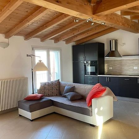 New Downtown Apartment Vigevano Buitenkant foto